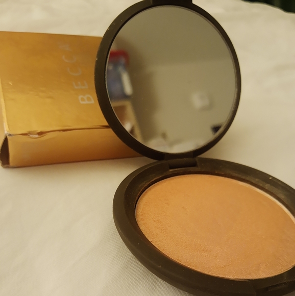 NEW BECCA X Jaclyn Hill "Champagne Pop" Shimmering Skin Perfector - Picture 3 of 5